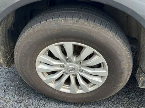 Used 2019 Nissan Armada SV w/ Driver Package AWD/4WD image 8