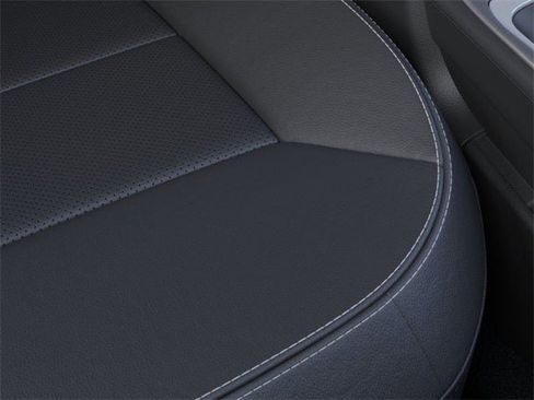 New 2023 Ford Explorer Limited w/ Limited Technology Package image 16