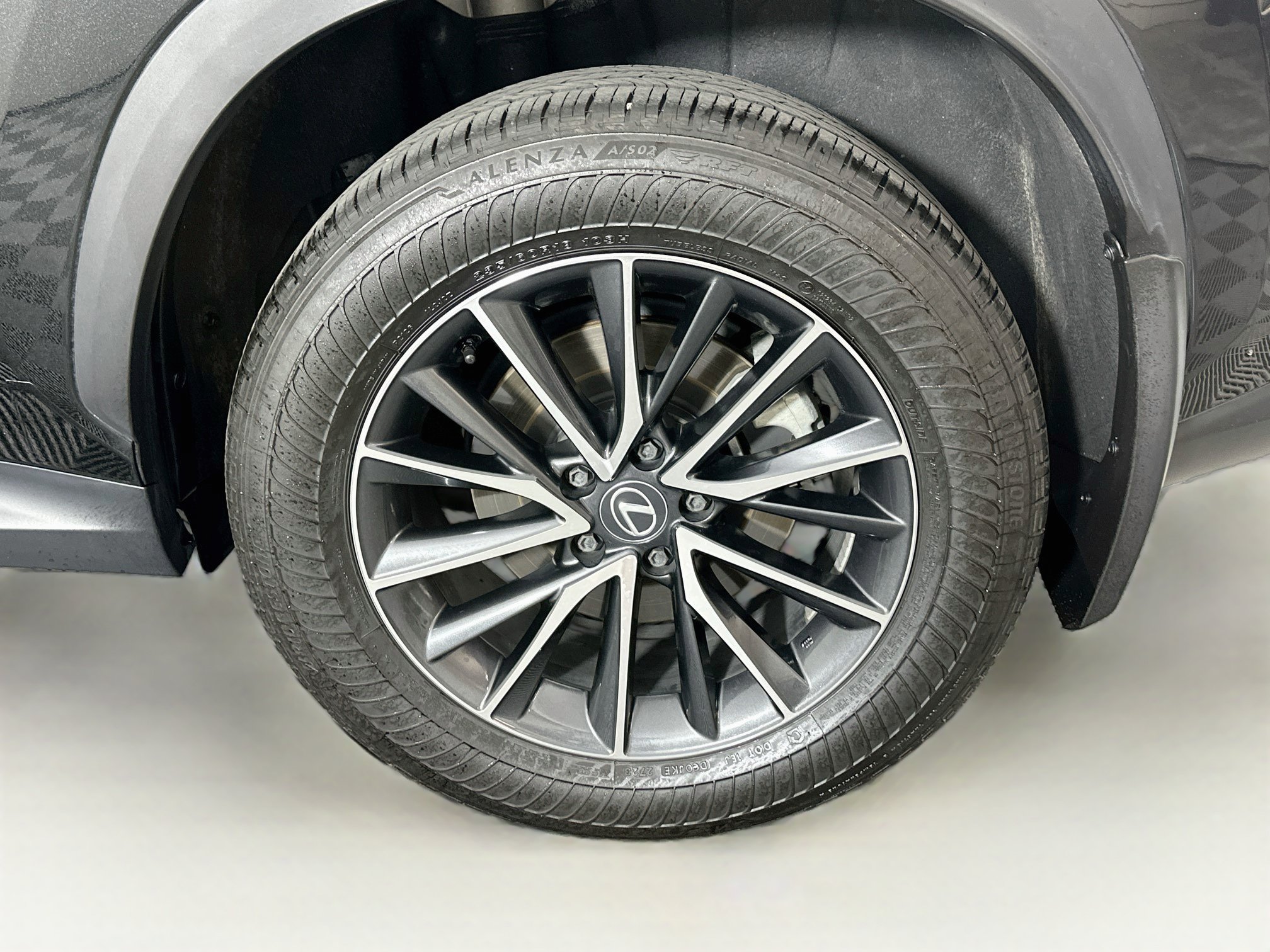 Used 2024 Lexus NX 250 FWD image 11