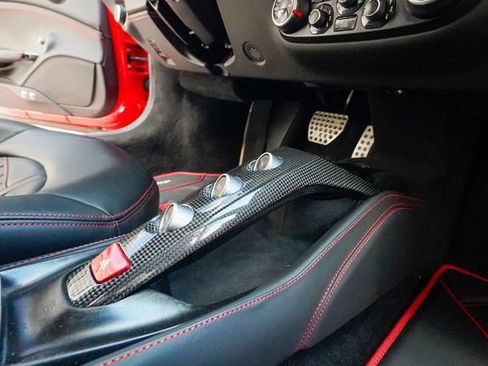 Used 2018 Ferrari 488 GTB image 83