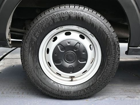 Used 2020 Ford Transit 350 XL image 13