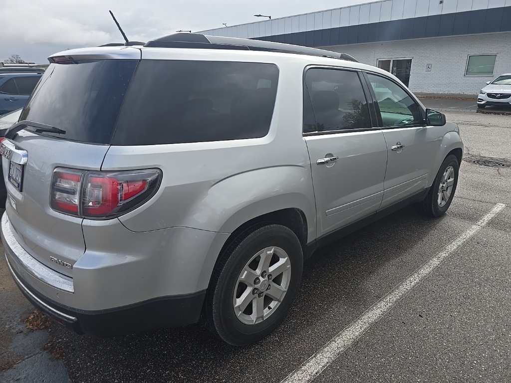 Used 2016 GMC Acadia SLE AWD/4WD image 9