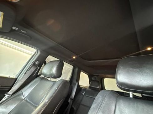 Used 2020 Jeep Grand Cherokee Limited w/ Luxury Group II AWD/4WD image 10