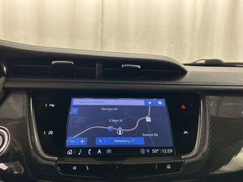 Used 2023 Cadillac XT6 Sport image 17