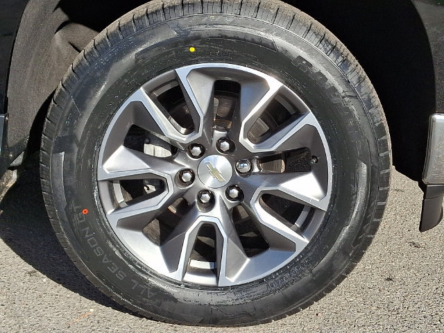 Used 2023 Chevrolet Silverado 1500 LT AWD/4WD image 9