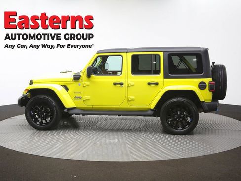 Used 2023 Jeep Wrangler Unlimited Sahara AWD/4WD image 60