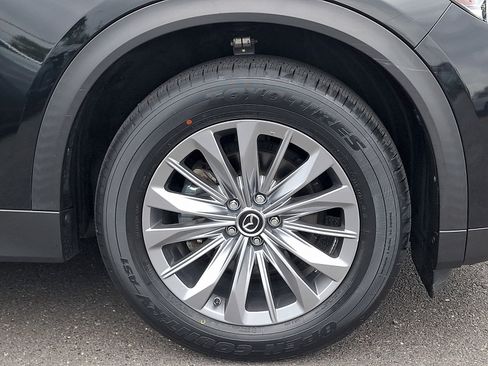 Used 2024 MAZDA CX-90 3.3 Turbo w/ Preferred Plus AWD/4WD image 9