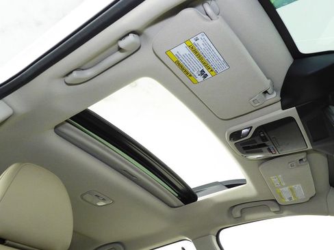 Certified 2023 Subaru Outback Limited XT image 18