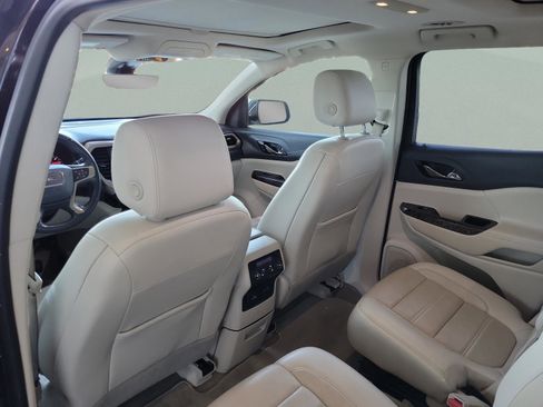 Used 2020 GMC Acadia Denali w/ Technology Package image 18