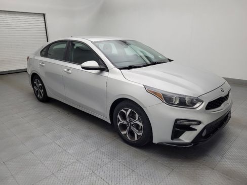 Used 2020 Kia Forte LXS FWD image 11