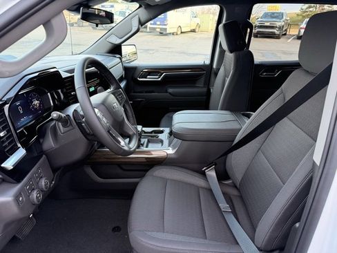 New 2026 Chevrolet Silverado 1500 LT Trail Boss w/ Safety Package image 2