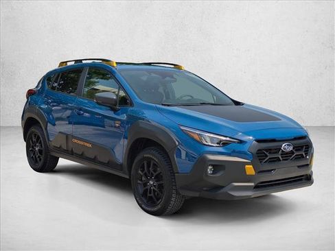 Used 2025 Subaru Crosstrek 2.5i Wilderness w/ Crosstrek Mirror Package AWD/4WD image 3