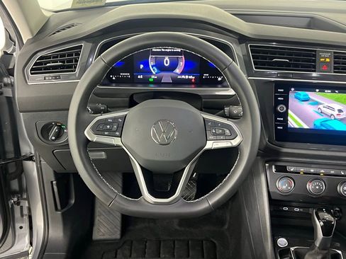 Used 2024 Volkswagen Tiguan S image 15
