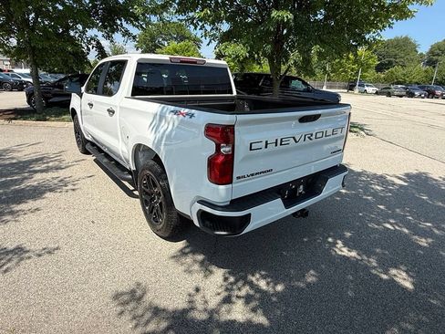 Used 2024 Chevrolet Silverado 1500 Custom w/ Turbomax Blackout Package AWD/4WD image 3