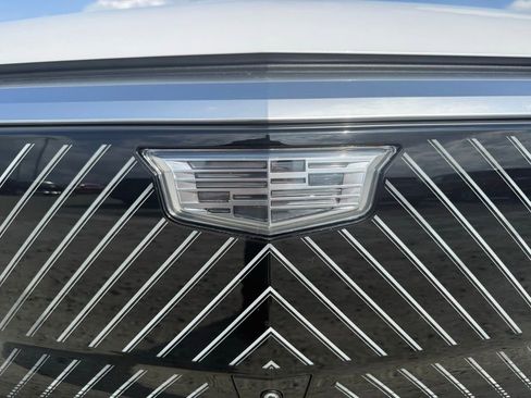 Certified 2024 Cadillac Lyriq Luxury w/ LPO, Floor Liner Package image 19