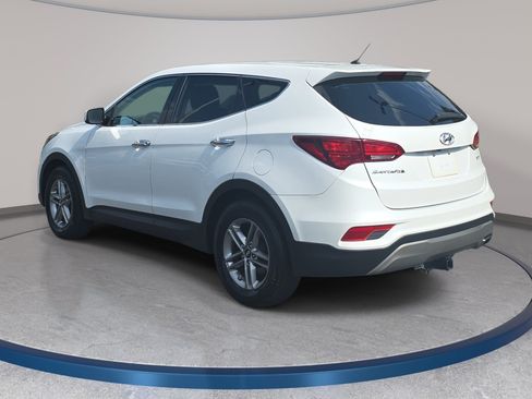 Used 2018 Hyundai Santa Fe Sport FWD image 7