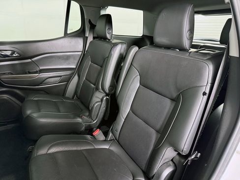 Used 2019 GMC Acadia SLT image 30