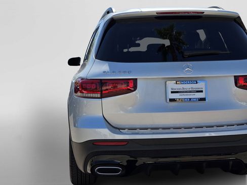 Certified 2022 Mercedes-Benz GLB 250 image 11