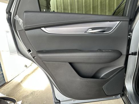 New 2026 Cadillac XT5 Luxury image 27