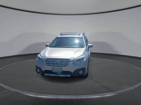 Used 2015 Subaru Outback 2.5i Limited AWD/4WD image 4
