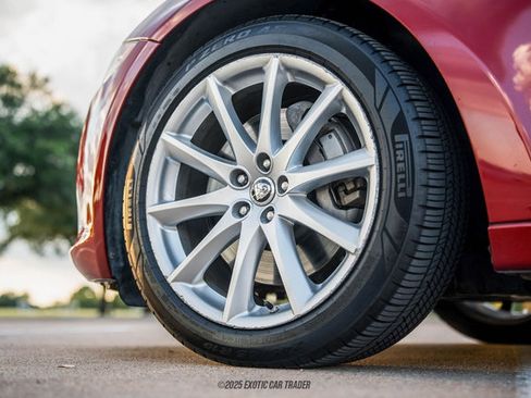 Used 2012 Jaguar XJ image 69