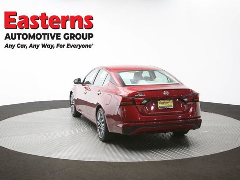 Used 2025 Nissan Altima 2.5 SV FWD image 65