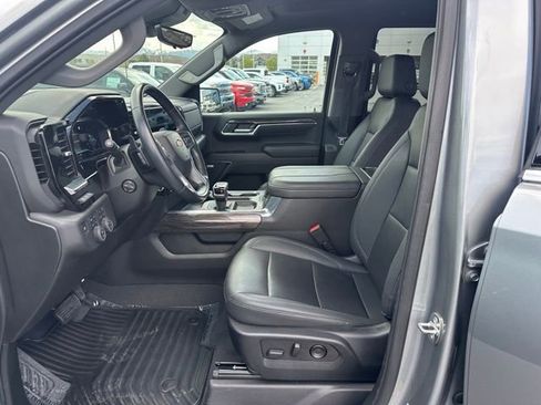 Certified 2023 Chevrolet Silverado 1500 LTZ AWD/4WD image 2