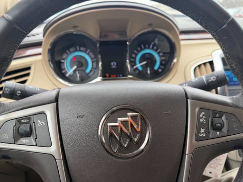 Used 2012 Buick LaCrosse Premium image 22