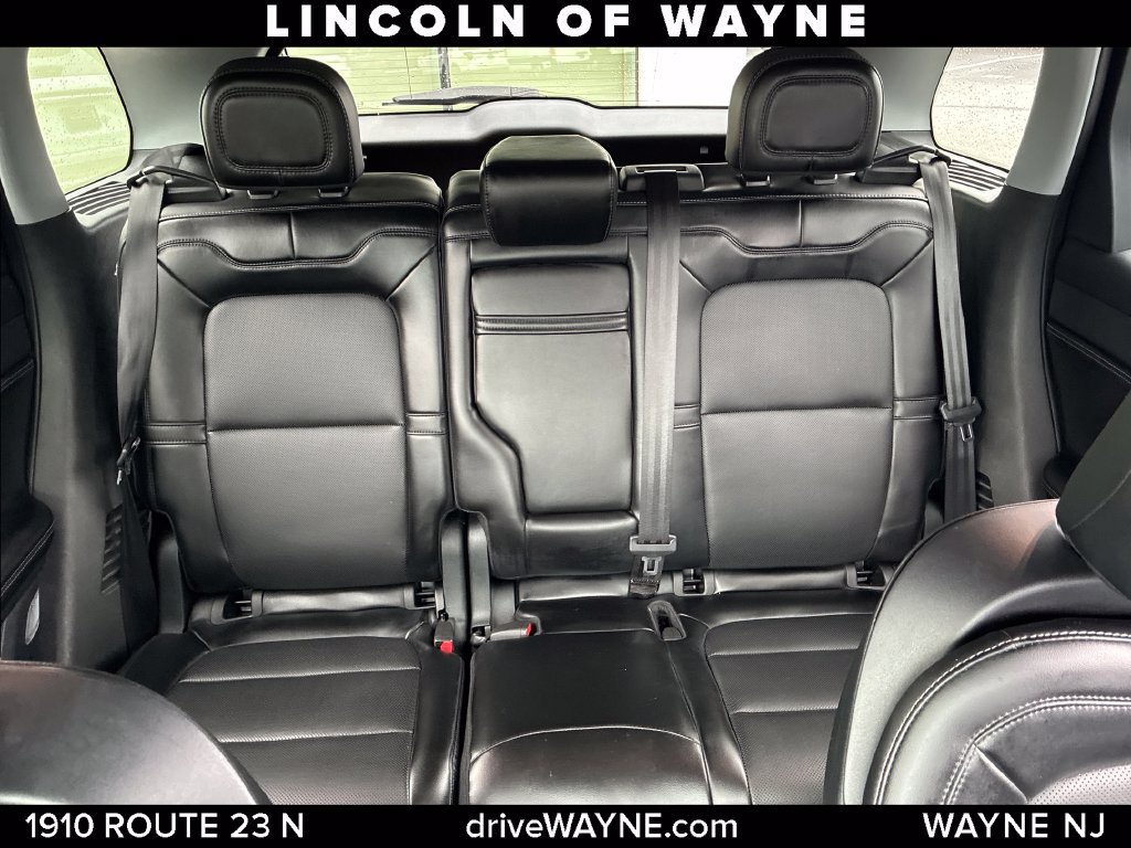 Certified 2022 Lincoln Corsair AWD w/ Equipment Group 101A image 15