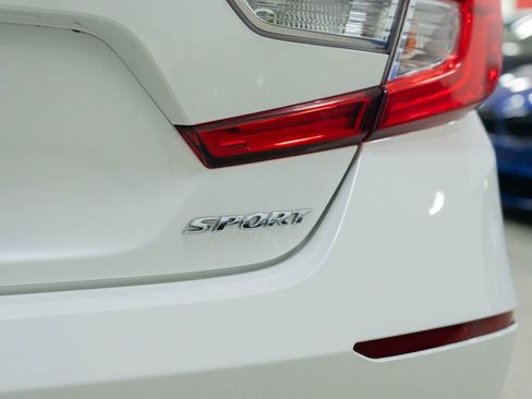 Used 2018 Honda Accord Sport image 10