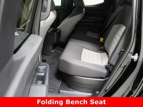 Used 2025 Toyota Tacoma TRD Off-Road image 28