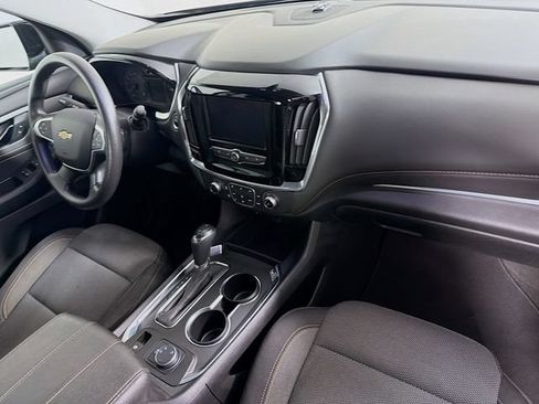 Used 2020 Chevrolet Traverse LS AWD/4WD image 35