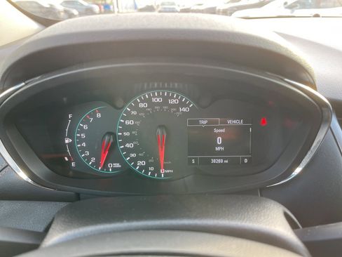 Used 2022 Chevrolet Trax LT w/ Sport Edition image 14