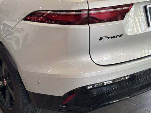 Used 2021 Jaguar F-PACE S image 5
