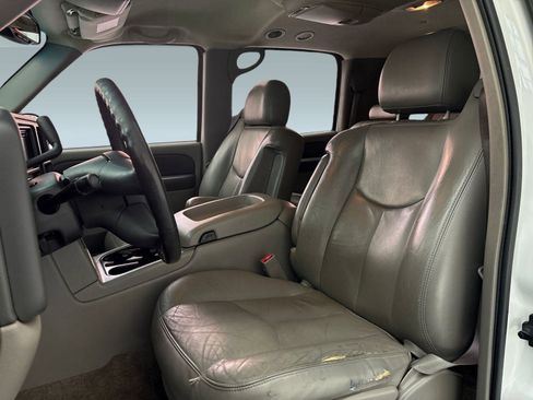 Used 2003 GMC Yukon XL SLT w/ 1SC Preferred Equipment Group image 22