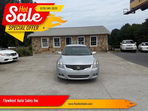 Used 2011 Nissan Altima 2.5 S w/ Special Edition Pkg FWD image 1
