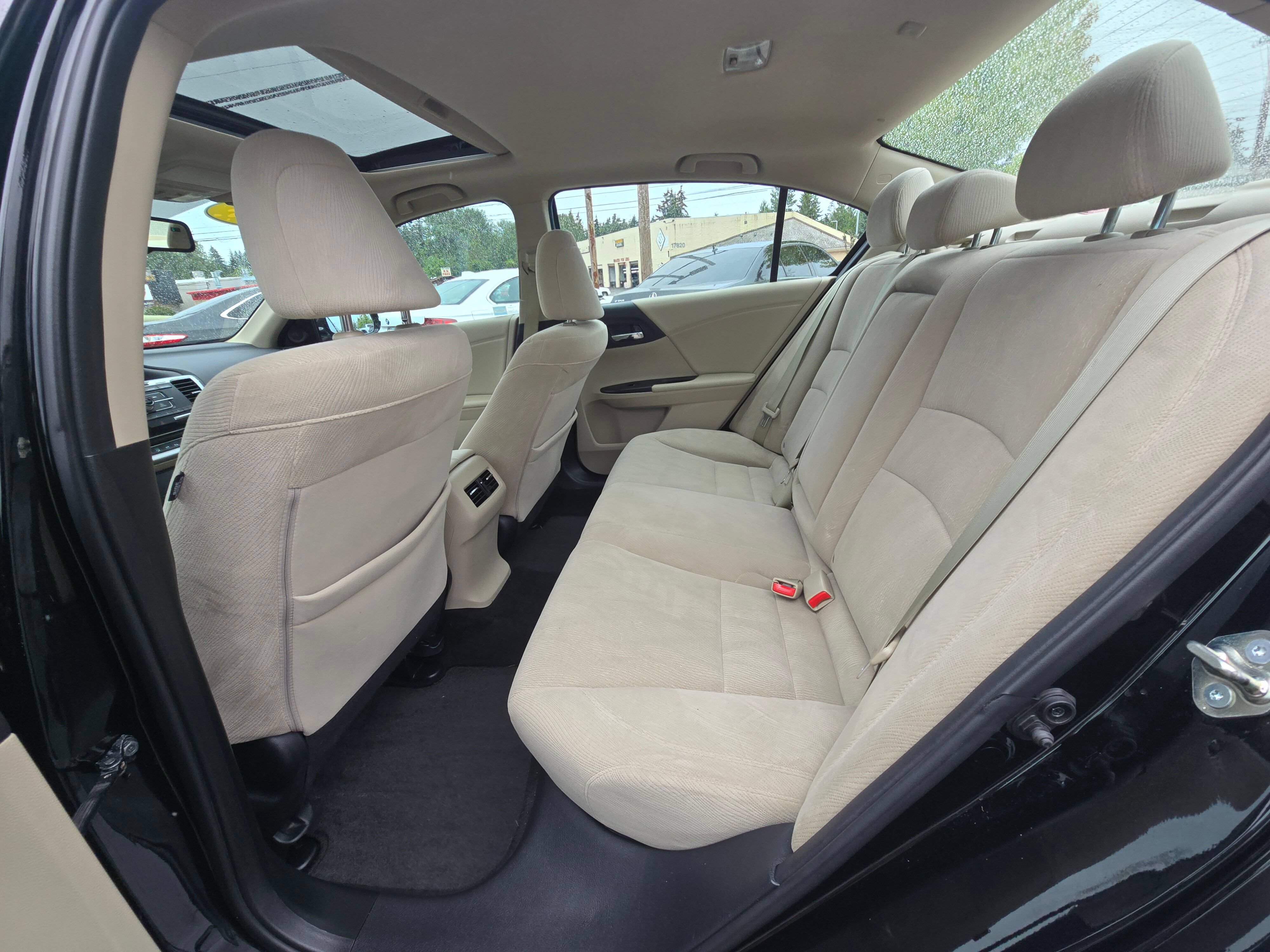 Used 2015 Honda Accord EX image 16