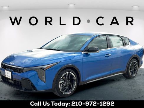 New 2025 Kia K4 GT-Line image 7