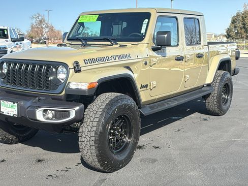 New 2025 Jeep Gladiator Sport image 7