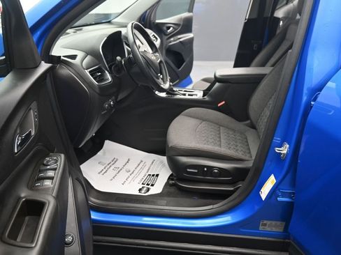 Used 2024 Chevrolet Equinox LT AWD/4WD image 17