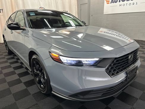 Used 2025 Honda Accord SE image 2