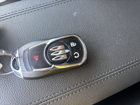 Used 2026 Buick Encore GX Preferred FWD image 19