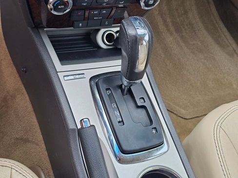 Used 2010 Ford Fusion SEL FWD image 22