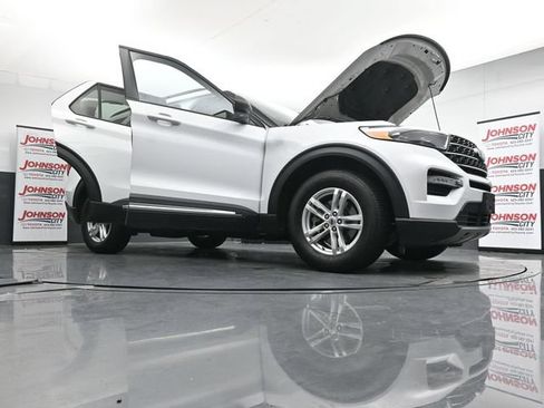 Certified 2024 Ford Explorer XLT w/ Equipment Group 202A AWD/4WD image 37