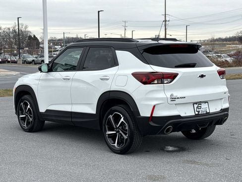 Used 2023 Chevrolet TrailBlazer RS w/ Sun and Liftgate Package image 26