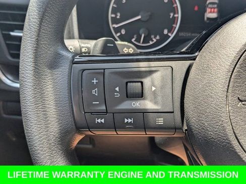 Used 2023 Nissan Rogue SV FWD image 25