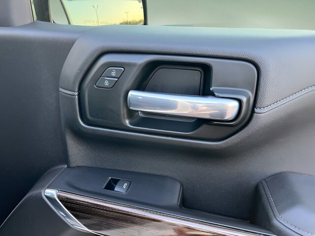 Used 2021 Chevrolet Silverado 1500 RST AWD/4WD image 32