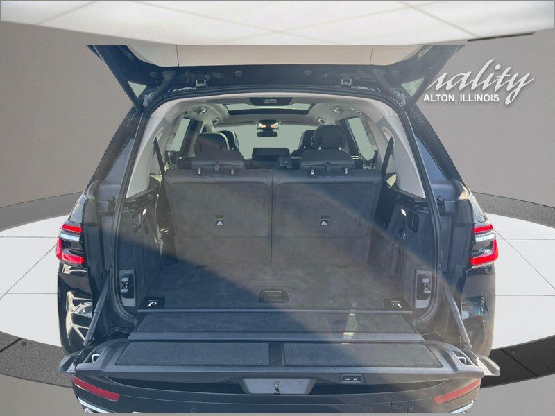 Used 2024 Jeep Grand Cherokee L Limited AWD/4WD image 5