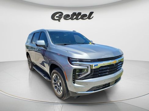 Used 2026 Chevrolet Tahoe LS RWD image 4