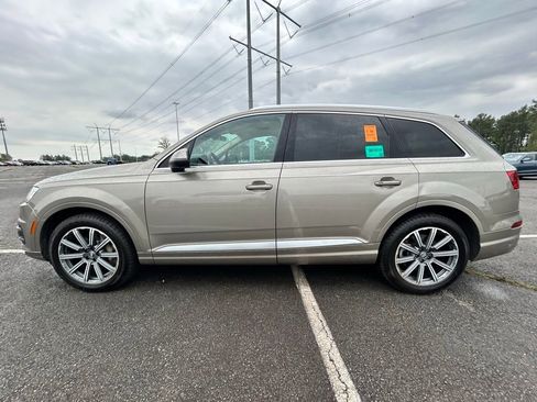 Used 2017 Audi Q7 3.0T Prestige AWD/4WD image 5